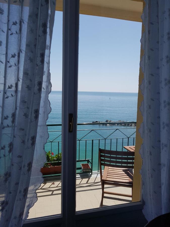 Bea'S Apartment - The Window To The Sea - Seafront Monterosso al Mare Exterior photo